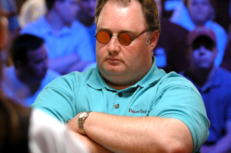 A few days ago Greg Raymer, the 2004 WSOP Main Event winner, wrote on his twitter that he&#39;s no longer representing PokerStars and that he has no further ... - Greg_Raymer