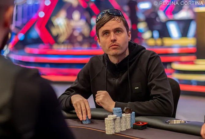 2025 WSOP Paradise: Martin Kabrhel Punts off Stack, Reenters, Ends up at Same Table Again!