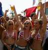 english+soccer+fans.jpg