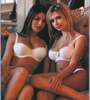 CB_Holly_Willoughby_010405_02.jpg